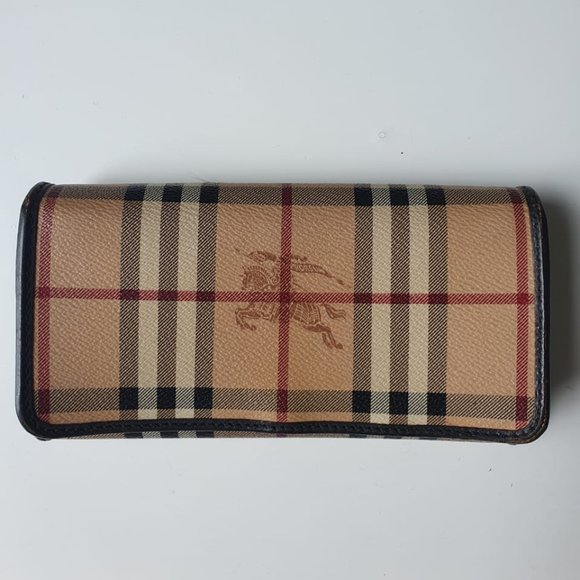 Burberry Women's Long Wallet Continental - Picture 1 of 7